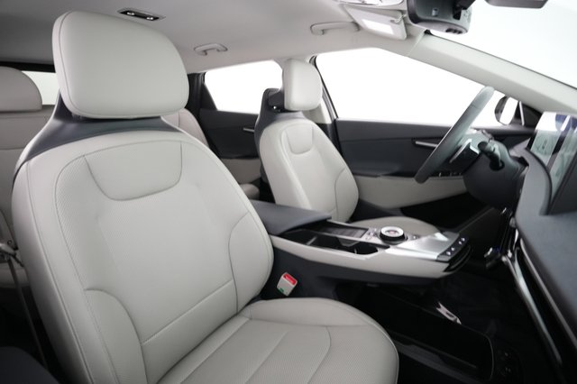 2024 Kia EV6 — photo 19 of 20