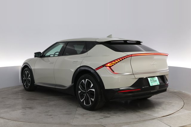 2024 Kia EV6 — photo 13 of 20