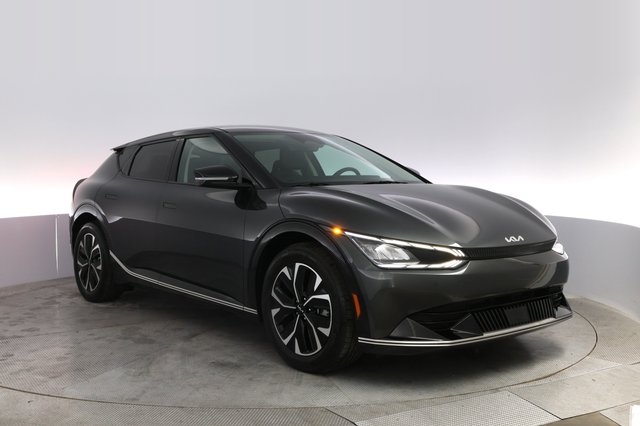 2024 Kia EV6 — photo 10 of 23