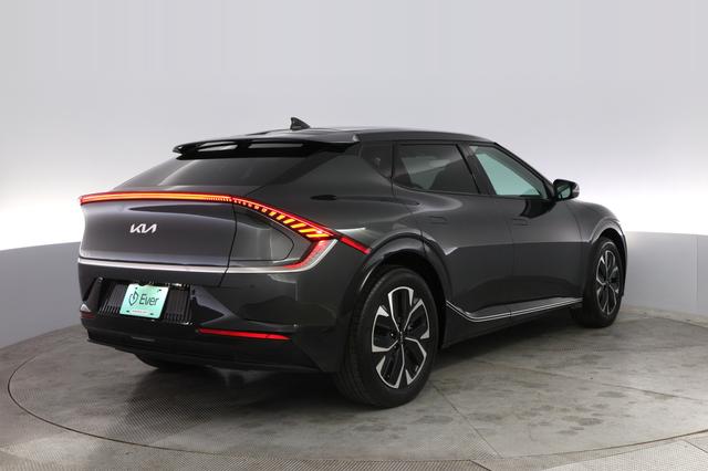 2024 Kia EV6 — photo 2 of 23