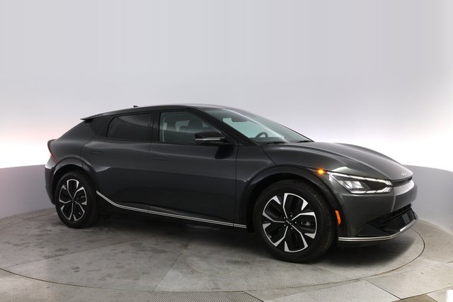 2024 Kia EV6 — photo 11 of 23