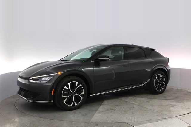 2024 Kia EV6 — photo 14 of 23