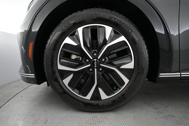 2024 Kia EV6 — photo 15 of 23