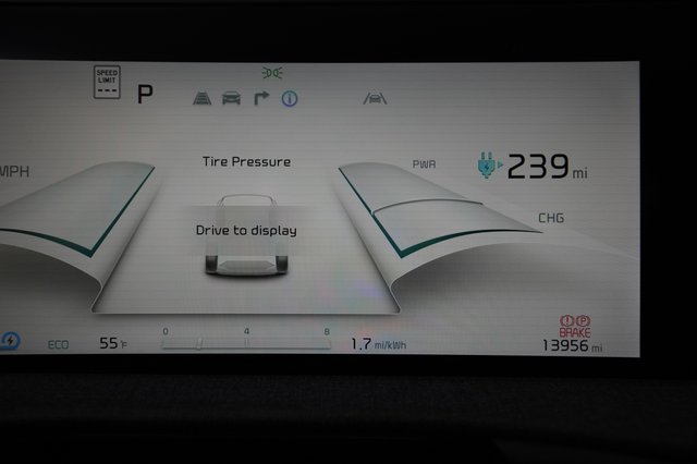 2024 Kia EV6 — photo 5 of 23