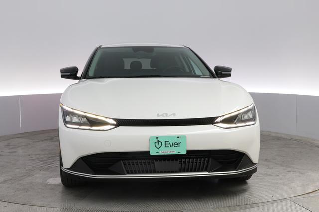 2024 Kia EV6 — photo 9 of 23