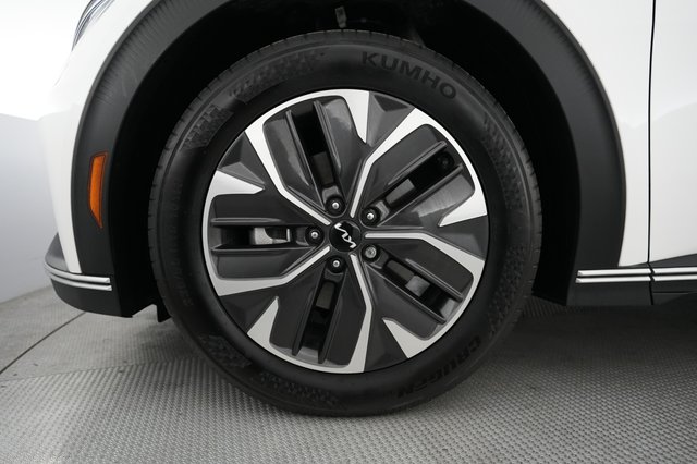 2024 Kia EV6 — photo 7 of 23