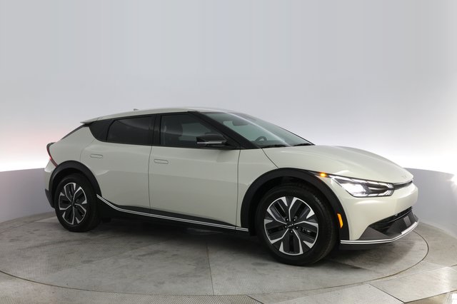 2024 Kia EV6 — photo 11 of 20