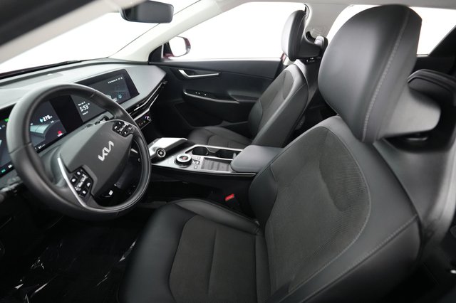 2024 Kia EV6 — photo 3 of 23
