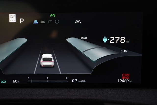 2024 Kia EV6 — photo 5 of 23