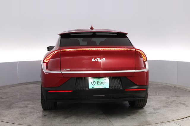2024 Kia EV6 — photo 12 of 23