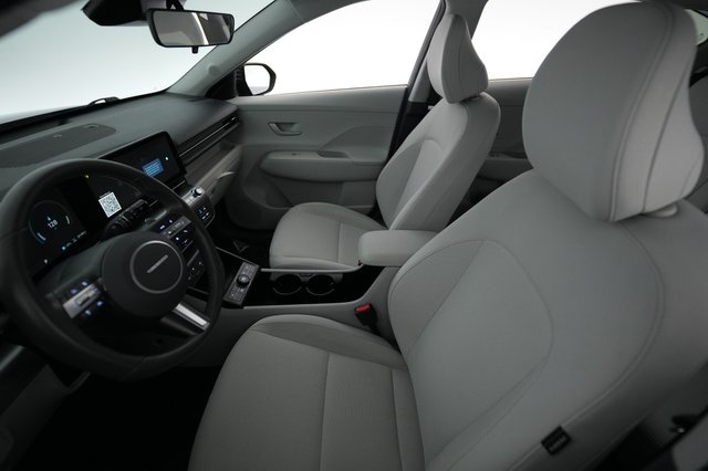 2024 Hyundai Kona Electric — photo 3 of 20