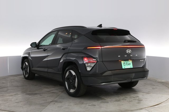 2024 Hyundai Kona Electric — photo 13 of 20