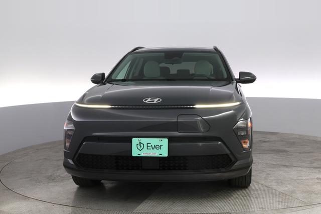 2024 Hyundai Kona Electric — photo 9 of 20