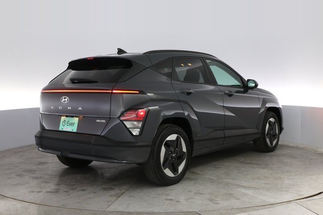 2024 Hyundai Kona Electric — photo 2 of 20