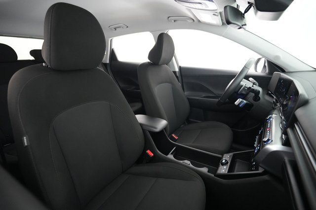2024 Hyundai Kona Electric — photo 18 of 23