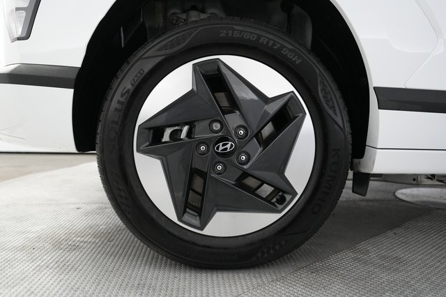 2024 Hyundai Kona Electric — photo 15 of 23