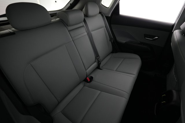 2024 Hyundai Kona Electric — photo 4 of 20