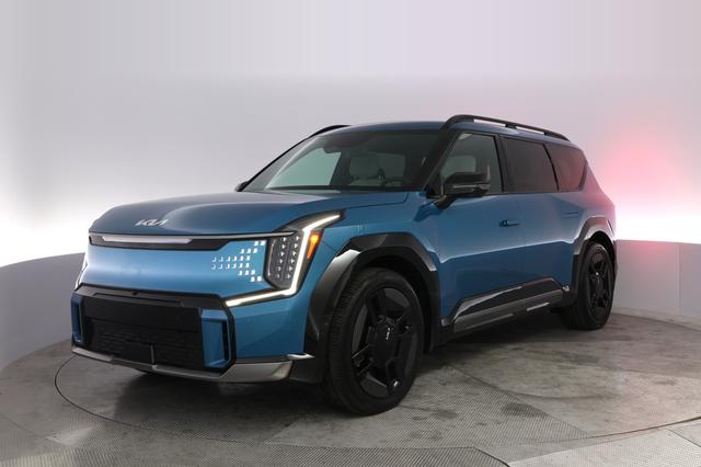 2024 Kia EV9 — VIN KNDAEFS52R6021119