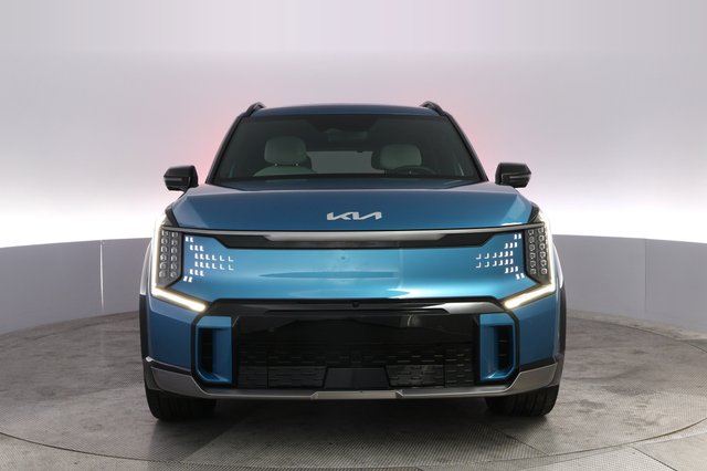 2024 Kia EV9 — photo 9 of 22