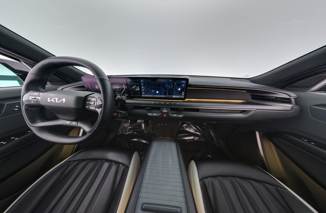 2024 Kia EV9 — photo 22 of 24