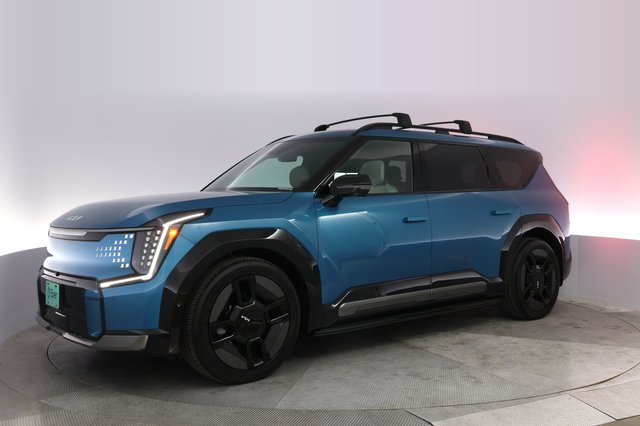 2024 Kia EV9 — photo 14 of 24