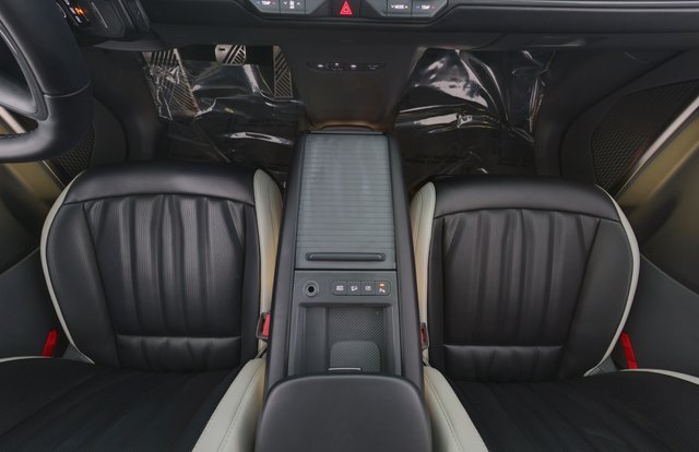 2024 Kia EV9 — photo 23 of 24
