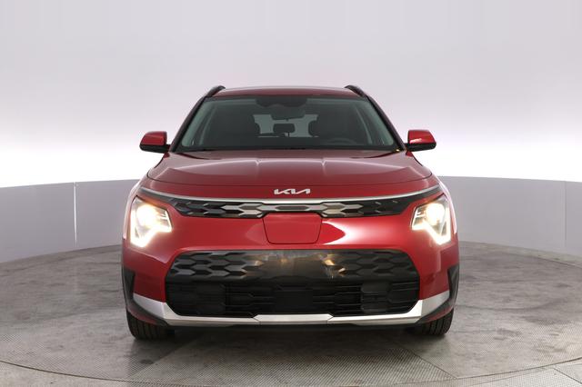 2025 Kia Niro EV — photo 9 of 20