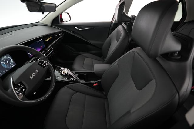 2025 Kia Niro EV — photo 3 of 20