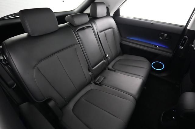 2025 Hyundai IONIQ 5 — photo 4 of 20
