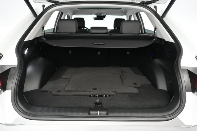 2025 Hyundai IONIQ 5 — photo 6 of 20