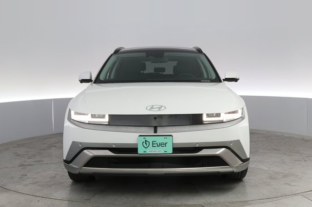 2025 Hyundai IONIQ 5 — photo 9 of 20