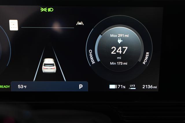 2025 Hyundai IONIQ 5 — photo 5 of 20