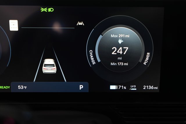 2025 Hyundai IONIQ 5 — photo 5 of 20