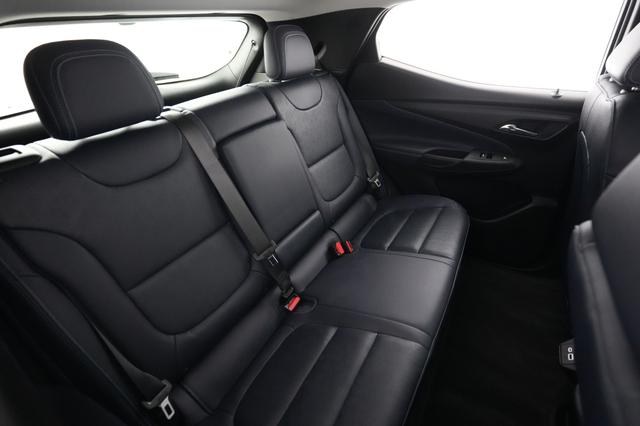 2022 Chevrolet Bolt EUV — photo 4 of 20