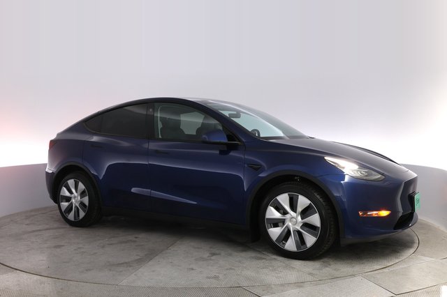 2022 Tesla Model Y — photo 11 of 21