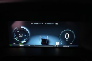 2023 Ford F-150 Lightning — photo 5 of 15