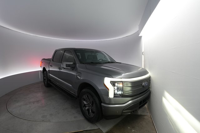 2023 Ford F-150 Lightning — VIN 1FTVW1EV7PWG16770