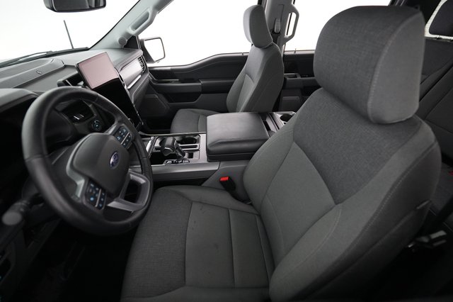 2024 Ford F-150 Lightning — photo 3 of 15