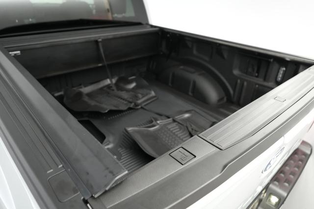 2024 Ford F-150 Lightning — photo 6 of 15