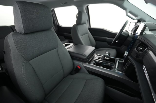 2024 Ford F-150 Lightning — photo 12 of 15
