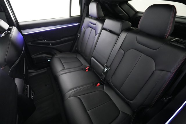 2024 Jeep Wagoneer S — photo 19 of 24