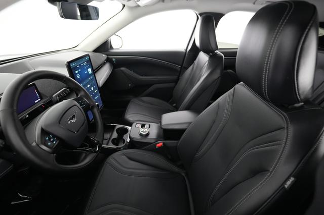 2024 Ford Mustang Mach-E — photo 3 of 23