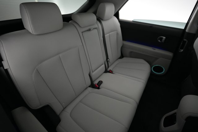 2024 Hyundai IONIQ 5 — photo 4 of 21