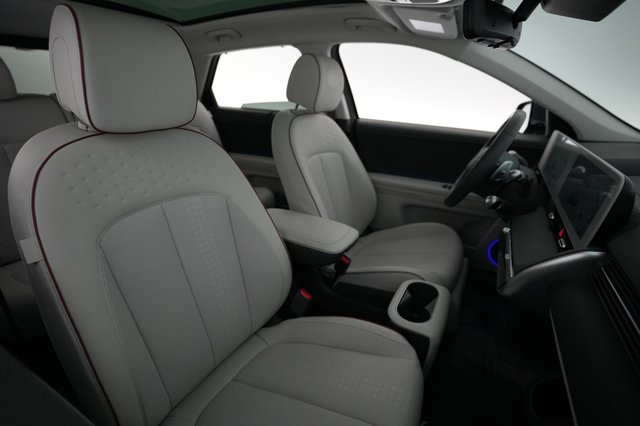 2024 Hyundai IONIQ 5 — photo 18 of 21