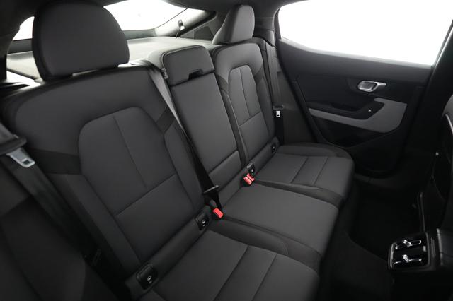 2024 Polestar 2 — photo 4 of 23