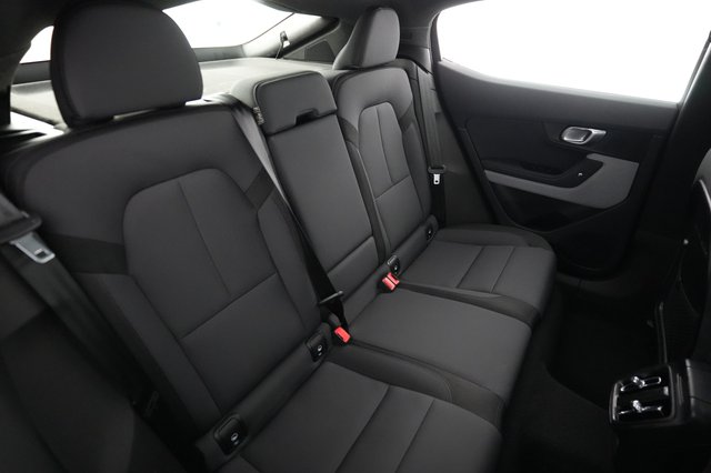 2024 Polestar 2 — photo 4 of 23