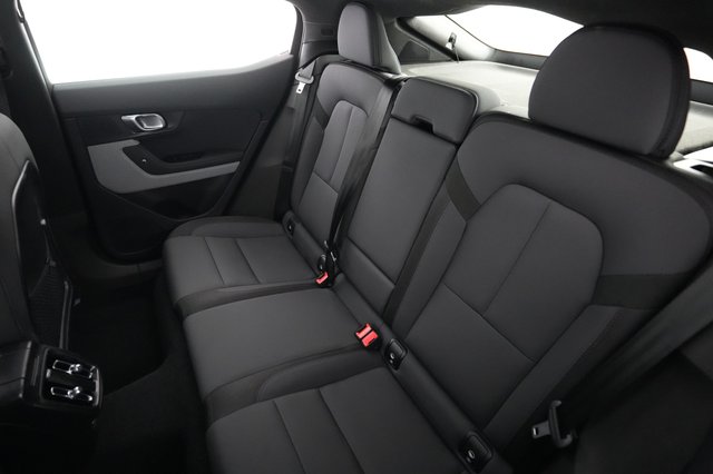 2024 Polestar 2 — photo 19 of 23