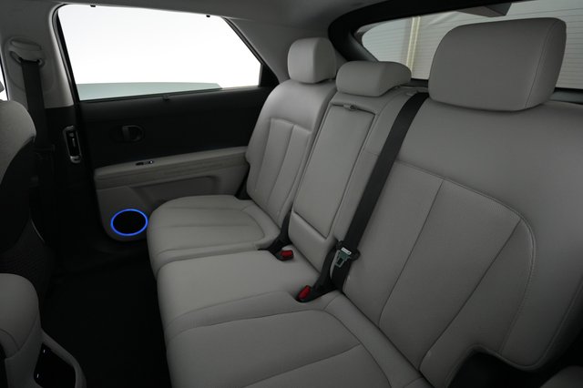 2025 Hyundai IONIQ 5 — photo 18 of 21