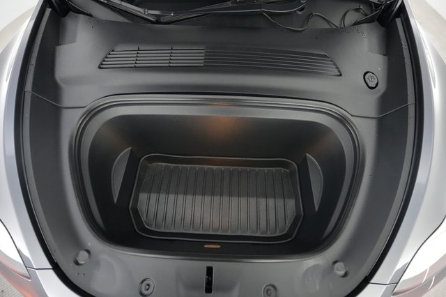2021 Tesla Model Y — photo 20 of 21