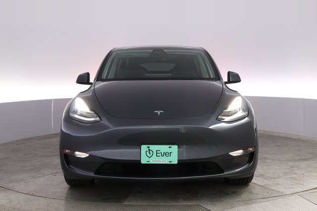 2021 Tesla Model Y — photo 9 of 21